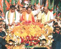 मुख्यमंत्री ने अलवर-भरतपुर में रोड से दिया भाजपा को मजबूत करने का संदेश, कहा- कांग्रेस ने हमेशा झूठ-लूट की राजनीति की