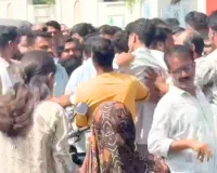 वार्ड 87 में मतदान के दौरान हंगामा, भाजपा-कांग्रेस कार्यकर्ताओं में चले लात-घूंसे