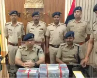 पूर्णिया में पुलिस की बड़ी कार्रवाई: हथियार तस्करी का भंडाफोड़, पांच देसी कट्टे और 11 कारतूस के साथ दो संदिग्ध गिरफ्तार