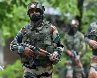 कश्मीर में जंगलों में आतंकवाद रोधी अभियान : सुरक्षा बलों के साथ मुठभेड में 2 आतंकवादी ढेर, बड़ी मात्रा में गोला-बारूद बरामद