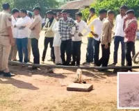 पिता की आंखों के सामने जमीन में समा गया 9 साल का बेटा, 640 फीट नीचे जिंदगी की जंग