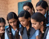 बेटियां ही सरकारी स्कूलों की उम्मीद क्यों?