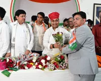 पंचायत चुनाव से पहले भाजपा को झटका, कई नेता कांग्रेस में शामिल