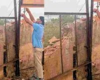 नाहरगढ़ के पड़ाव रेस्टोरेंट में लेपर्ड दिखने के बाद सुरक्षा बढ़ाई, दीवार के पास लगाई जाली