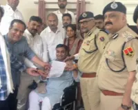 जयपुर कमिश्नरेट में कांग्रेस का धरना जारी; पुलिस कमिश्नर के लेटर में जीरो एफआईआर से इनकार, दिल्ली में पहले से दर्ज परिवाद का हवाला