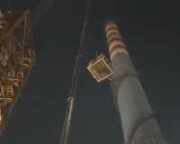 पश्चिम बंगाल में दर्दनाक हादसा: निर्माणाधीन कैप्टिव पावर प्लांट की चिमनी ढही, 4 लोगों के मौत की आशंका