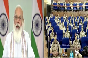 PM मोदी ने ट्रेनी IPS ऑफिसर्स से किया संवाद, कहा- एक भारत, श्रेष्ठ भारत के ध्वजवाहक है पुलिस अधिकारी