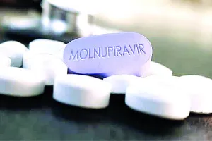 चेतावनी : कोविड की दवा मॉलन्यूपिराविर के खतरे भी