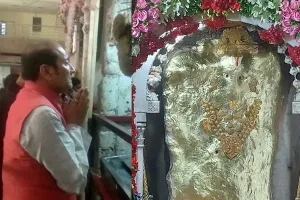  UP के गन्ना मंत्री सुरेश राणा ने मेहंदीपुर बालाजी के किये दर्शन, यूपी में भाजपा के पूर्ण बहुमत से सरकार बनाने का जताया विश्वास