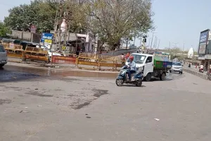 कोटड़ी चौराहे पर बिगड़ी ट्रैफिक व्यवस्था