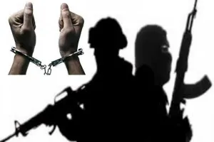  कश्मीर में लश्कर-ए-तैयबा के दो आतंकवादियों को गिरफ्तार