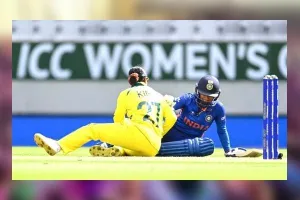 महिला क्रिकेट विश्वकप: रोमांचक मैच में ऑस्ट्रेलिया ने भारत को छह विकेट से हराया