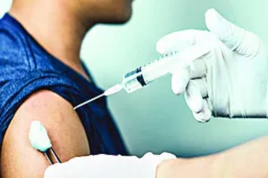 कोविड तीसरा टीका: निजी कोविड टीकाकरण केंद्र पर सेवा शुल्क  अधिकतम 150 रुपए