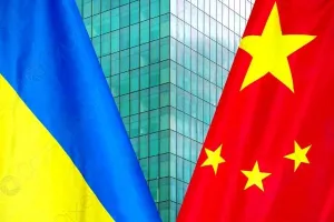 यूक्रेन-रूस युद्ध:   यूक्रेन ने नहीं किया चीन से सुरक्षा गारंटर बनने का आग्रह: वांग लुटोंग 