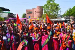 परशुराम के जन्मोत्सव पर जयकारों के साथ निकली रैली में उमड़े लोग,मार्ग में कई जगह स्वागत