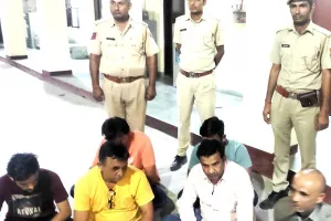 आईपीएल मैच पर सट्टा लगाते बुकी सहित 6 गिरफ्तार 