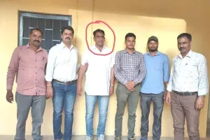  पट्टा बनाने के नाम पर 15 हजार रुपए की रिश्वत लेते मावली सरपंच गिरफ्तार