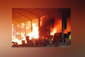 यूपी के हापुड़ में कैमिकल फैक्ट्री में बॉयलर फटा, जिंदा जलने से 6 मजदूरों की मौत, 12 घायल 