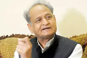 कांग्रेस के प्रमोद कुमार जीते, तो गहलोत दो साल में तीसरी बार देंगे हॉर्स ट्रेडिंग को मात