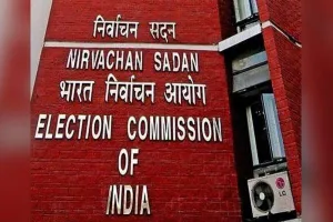 निर्वाचन आयोग ने नेताओं को किया अयोग्य घोषित, प्रदेश के 48 नेता विधानसभा का नहीं लड़ सकेंगे चुनाव