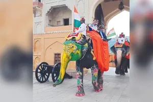 प्रदेश में हाथियों का एकमात्र गांव जयपुर में, जहां पर्यटक  करते हैं इनकी सवारी 