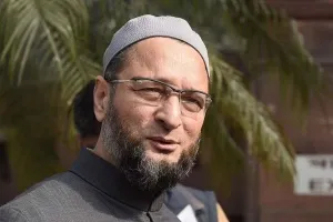 कश्मीर में सिनेमा हॉल के उद्घाटन पर जामा मस्जिद बंद क्यों : ओवैसी