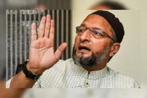 ओवैसी ने पीएम मोदी से पूछा- रूस में चीन के साथ सैन्य अभ्यास क्यों कर रही भारतीय सेना?