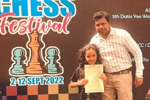 छह वर्षीय अनिष्का ने मलेशियाई शतरंज चैंपियनशिप में जीता स्वर्ण