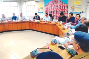 कचरा निस्तारण को लेकर बने ठोस कार्य योजना: कलेक्टर