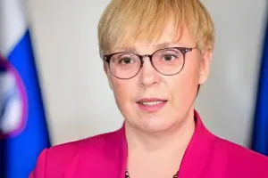 स्लोवेनिया ने चुनी पहली महिला राष्ट्रपति