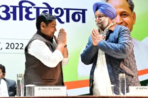 हर महीने 28 तारीख को नेता 15 किमी जनता के बीच चलेंगे : डोटासरा