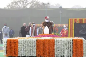 राष्ट्रपति द्रौपदी मुर्मू, उपराष्ट्रपति जगदीप धनखड़ और प्रधानमंत्री नरेन्द्र मोदी ने वाजपेयी को अर्पित की श्रद्धाजंलि 