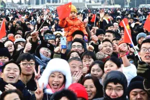 चीन की आबादी में पहली बार गिरावट