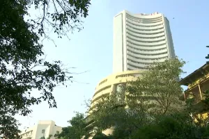 लाल निशान में बंद हुआ बाजार, लगातार दूसरी बड़ी गिरावट, सेंसेक्स 436 अंक टूटा