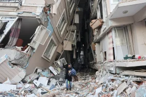 तुर्की में मृतकों का आंकड़ा 20 हजार के पार