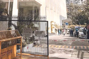 बीबीसी दफ्तरों पर आईटी का सर्वे