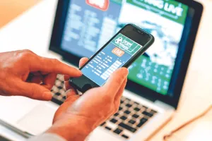 आनलाइन सट्टेबाजी वाले विज्ञापनों से बचने की सलाह