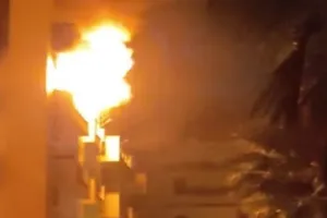 तुर्की में अपार्टमेंट में आग लगने से सात लोग झुलसे