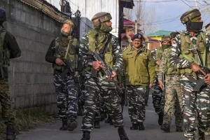 झारखंड में सुरक्षा बलों के साथ मुठभेड़ में पांच नक्सली मारे गए