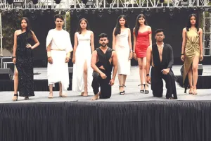 एनुअल फेस्ट में दिखी फैशन की अनोखी परिभाषा