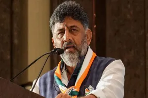 शिवकुमार के दिल्ली पहुंचते ही कांग्रेस में बढ़ी हलचल