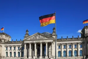 मंदी की चपेट में जर्मनी की अर्थव्यवस्था! पहली तिमाही में जीडीपी में गिरावट दर्ज