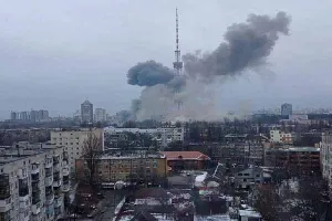 यूक्रेन के कई क्षेत्रों में हवाई हमले के सायरन बजे