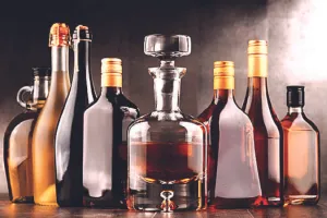 विदेशी शराब की कीमतें तय, एमआरपी में 10 फीसदी की बढ़ोतरी 