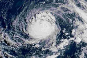 मावर तूफान : जापान में 1 लाख 40 हजार लोगों को घर खाली करने का आदेश