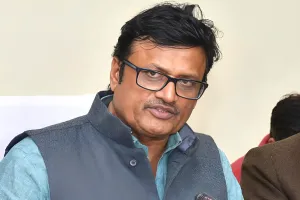 गहलोत के पूर्व पीएसओ की गिरफ्तारी : युवाओं के सपनों के साथ बड़ा विश्वासघात, राठौड़ ने कहा- दोषियों को मिले सजा 