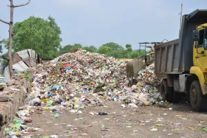 स्मार्ट सिटी का ‘कचरा’ कर रहा शहर का कचरा