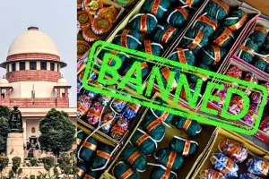 Delhi-NCR में सभी पटाखों पर प्रतिबंध, सुप्रीम कोर्ट का आदेश