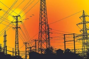 बिजली कंपनियों को झटका, विनियामक आयोग ने याचिकाएं लौटाते हुए फिर से मांगी