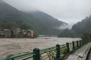 सिक्किम में बादल फटने से नदी में उफान, सेना के 23 जवान लापता 